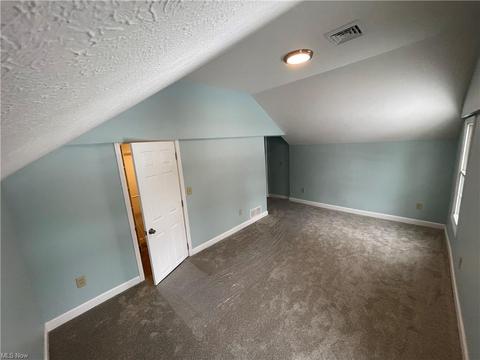 3172 E Waterloo Rd, Akron, OH 44312 photo 11