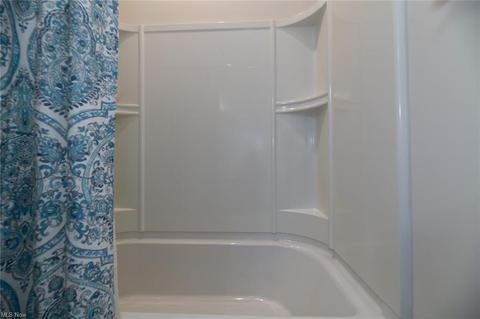 802 Buckeye Dr, Akron, OH 44303 photo 30
