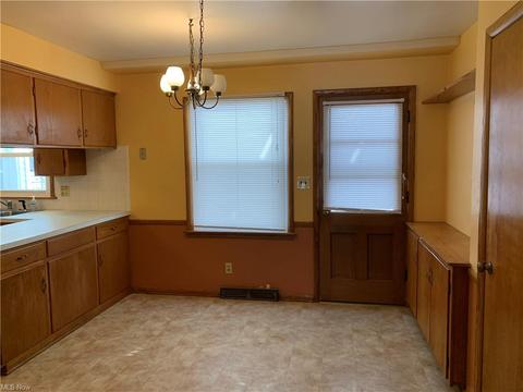 105 Pinehurst Rd, Munroe Falls, OH 44262 photo 6