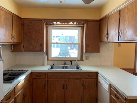 105 Pinehurst Rd, Munroe Falls, OH 44262 photo 8