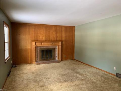 105 Pinehurst Rd, Munroe Falls, OH 44262 photo 4