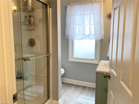 295 E 246th St, Euclid, OH 44123 photo 12