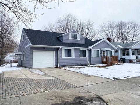 295 E 246th St, Euclid, OH 44123 photo 1