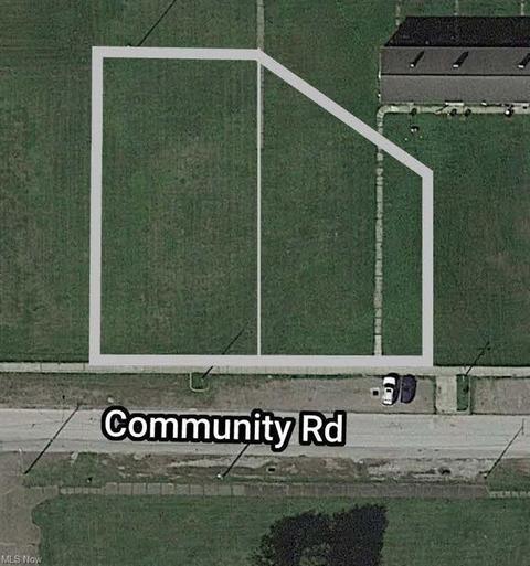 9591-9601 Community Rd, Windham, OH 44288 photo 1