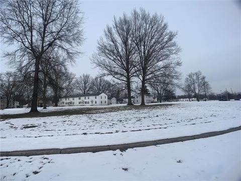 9591-9601 Community Rd, Windham, OH 44288 photo 3