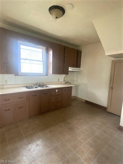 112 Argonne St, Struthers, OH 44471 photo 8