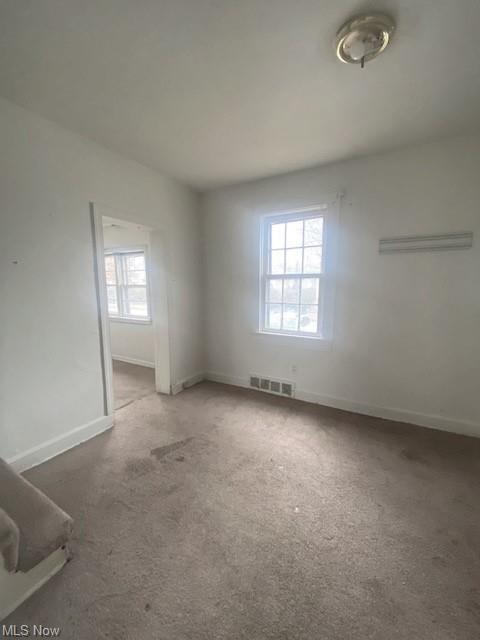 112 Argonne St, Struthers, OH 44471 photo 3