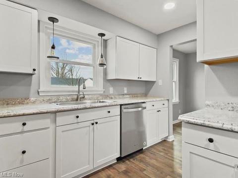 903 Garfield St, Struthers, OH 44471 photo 2