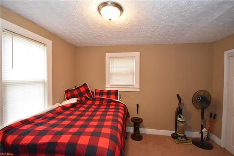 7601 Thornton Dr, Parma, OH 44129 photo 19