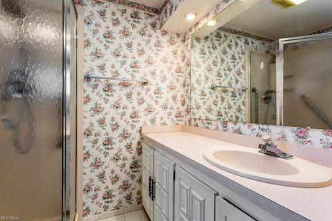 37247 Chestnut Ridge Rd, Elyria, OH 44035 photo 5