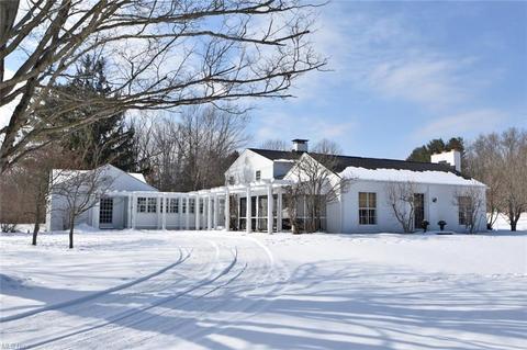 7204 Valley View Rd, Hudson, OH 44236 photo 1