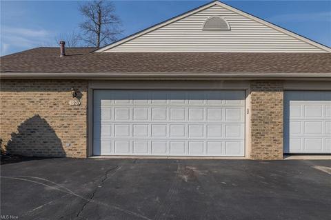 120 Bentley Dr, Elyria, OH 44035 photo 17