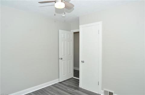 6507 Orchard Ave, Parma, OH 44129 photo 16