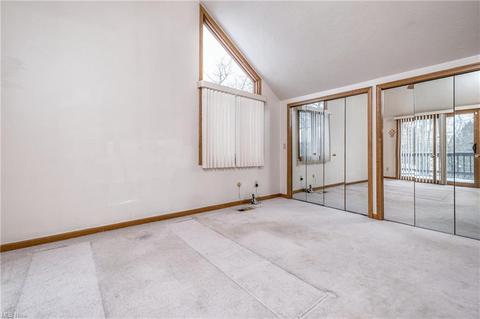 1517 Baycrest Dr NW, Canton, OH 44708 photo 11