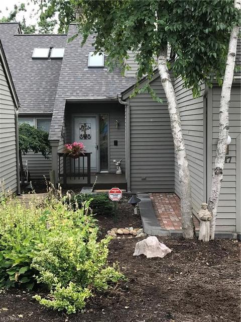 1517 Baycrest Dr NW, Canton, OH 44708 photo 24