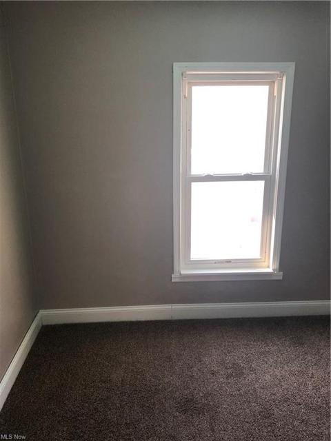 416 E 23rd St, Ashtabula, OH 44004 photo 10
