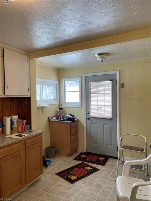 416 E 23rd St, Ashtabula, OH 44004 photo 6