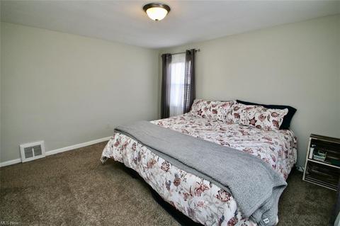 30607 Willowick Dr, Willowick, OH 44095 photo 19
