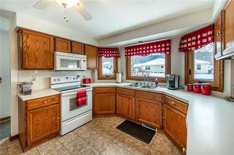 505 Mcdowell Ave, Minerva, OH 44657 photo 5