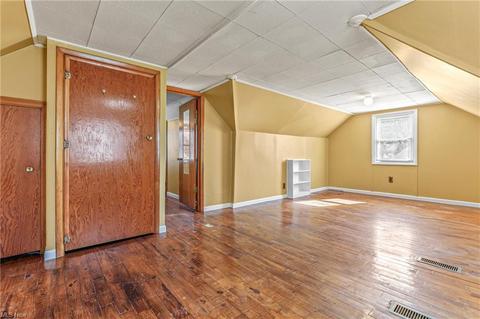 415 E 275th St, Euclid, OH 44132 photo 22