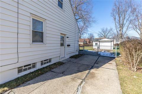 415 E 275th St, Euclid, OH 44132 photo 30