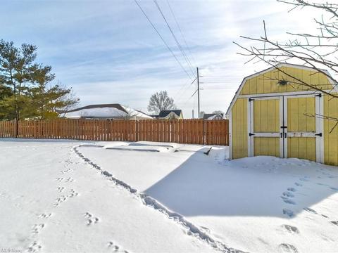 360 Pemberton Dr, Elyria, OH 44035 photo 24