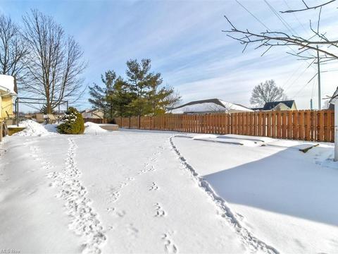 360 Pemberton Dr, Elyria, OH 44035 photo 25