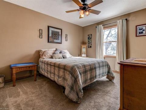 360 Pemberton Dr, Elyria, OH 44035 photo 12