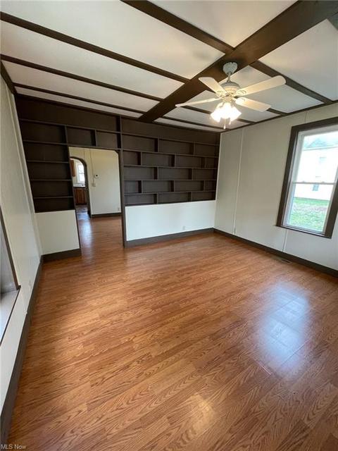 446 N 9th St, Coshocton, OH 43812 photo 5