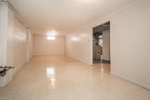 2321 E 35th St, Lorain, OH 44055 photo 23