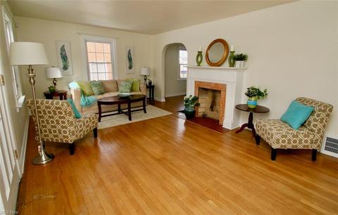 1829 Maple St, Wickliffe, OH 44092 photo 7