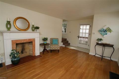 1829 Maple St, Wickliffe, OH 44092 photo 8