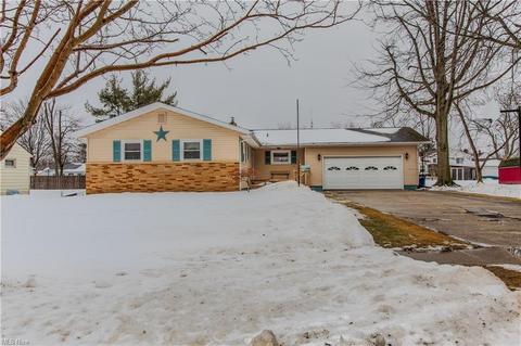 1804 Union Ave, Ashtabula, OH 44004 photo 2
