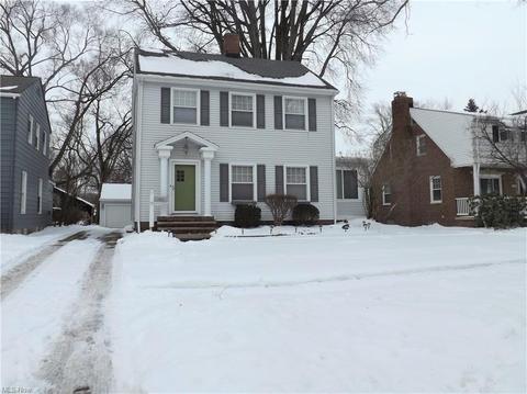 9636 Elsmere Dr, Parma, OH 44130 photo 1