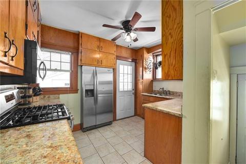 138 Denison Ave, Elyria, OH 44035 photo 10