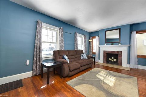 138 Denison Ave, Elyria, OH 44035 photo 3