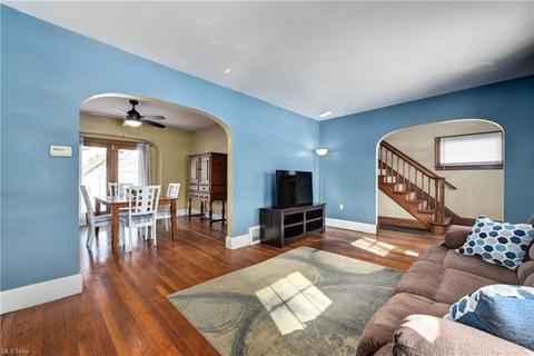 138 Denison Ave, Elyria, OH 44035 photo 6