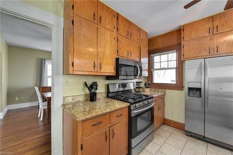 138 Denison Ave, Elyria, OH 44035 photo 11