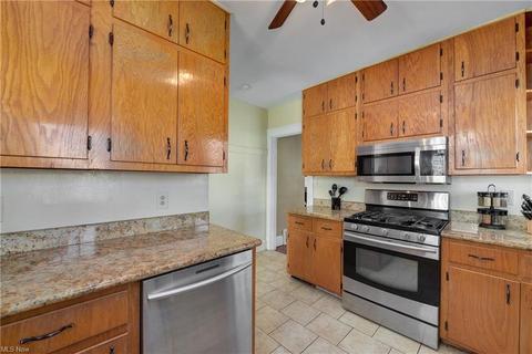 138 Denison Ave, Elyria, OH 44035 photo 13