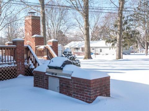 8170 Wright Rd, Broadview Heights, OH 44147 photo 27