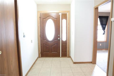 305 Washington St, Willard, OH 44890 photo 3