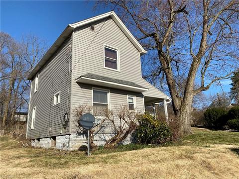 21 Frank St, Struthers, OH 44471 photo 3