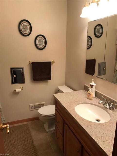 10165 Boundary Ln, Parma, OH 44130 photo 15
