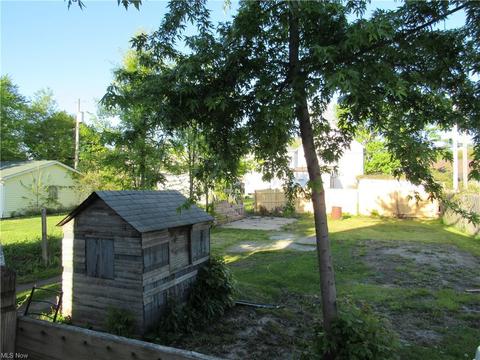 240 Winckles St, Elyria, OH 44035 photo 17