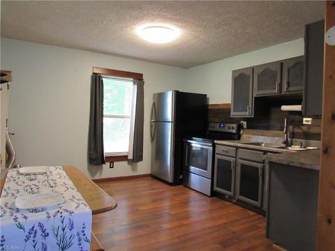 240 Winckles St, Elyria, OH 44035 photo 10