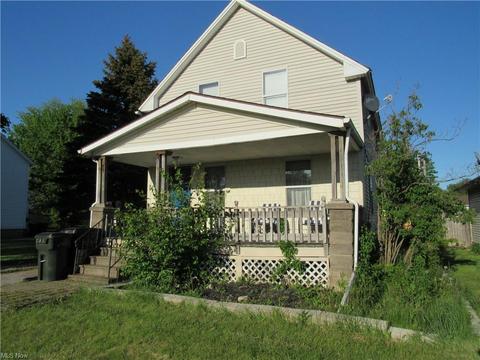 240 Winckles St, Elyria, OH 44035 photo 1