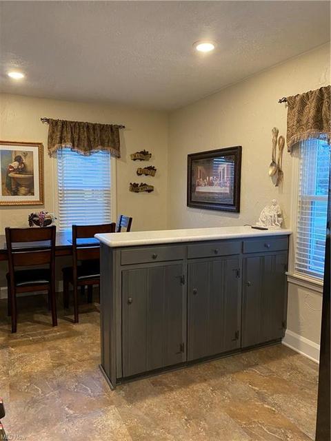 3008 Carpenter Rd, Ashtabula, OH 44004 photo 5