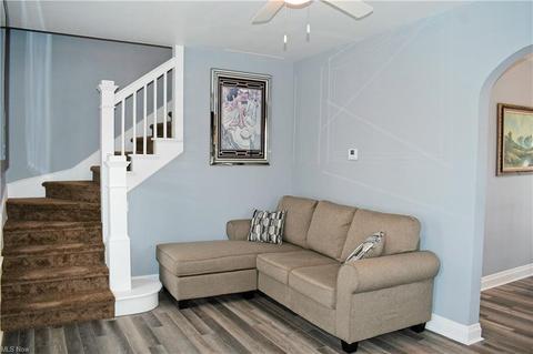 321 Longford Ave, Elyria, OH 44035 photo 6