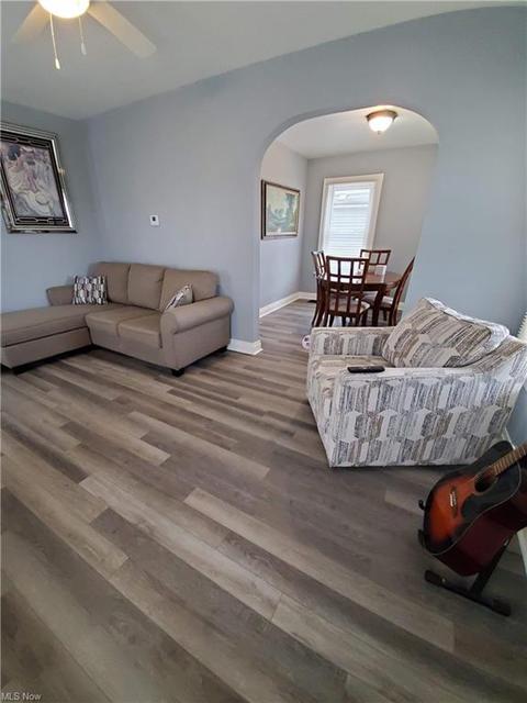 321 Longford Ave, Elyria, OH 44035 photo 9