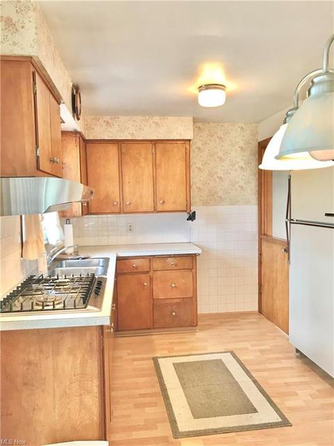 509 Creed St, Struthers, OH 44471 photo 9